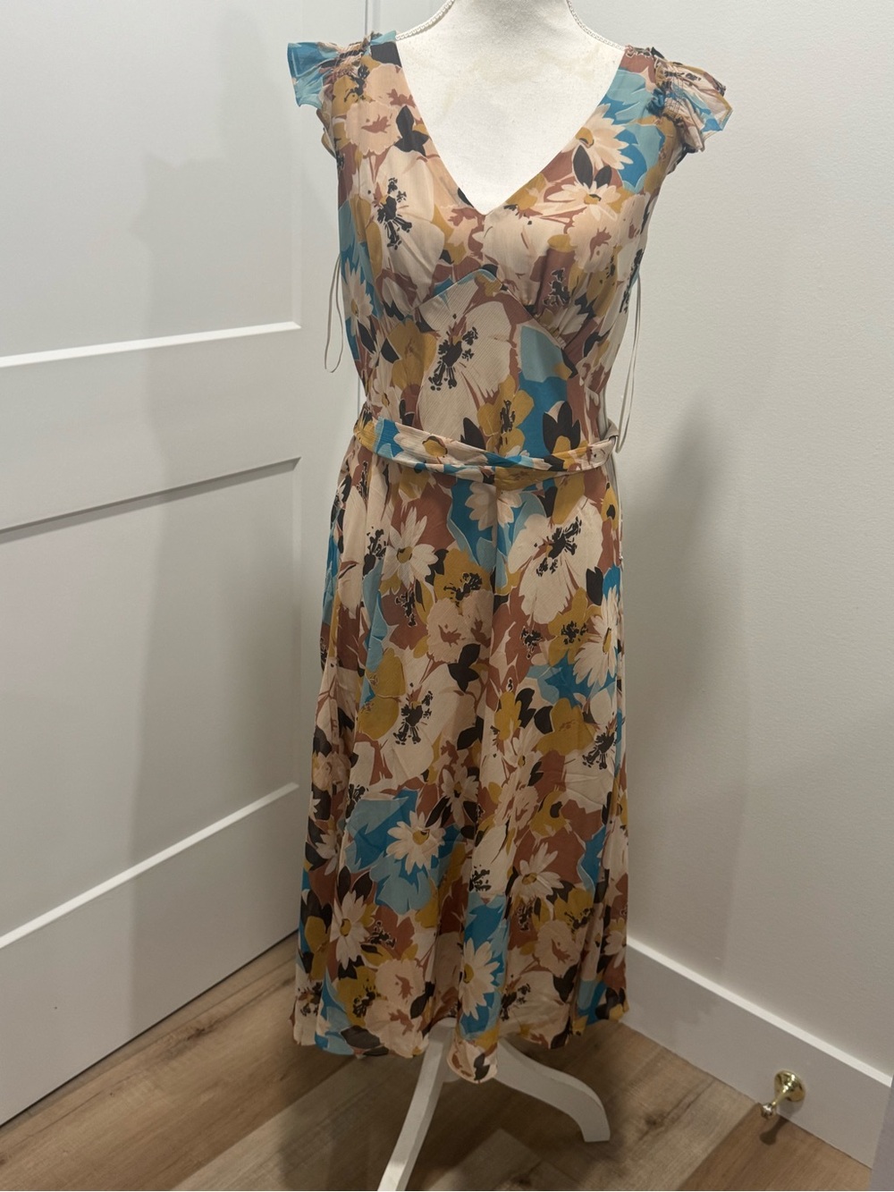 Ralph Lauren Beige Floral Midi Dress with Blue and Brown Accents